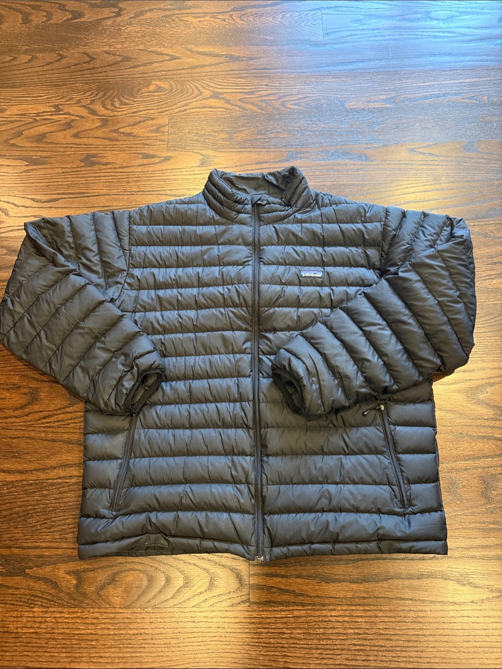 Patagonia Men's Black Down Sweater Puffer Jacket Size XL